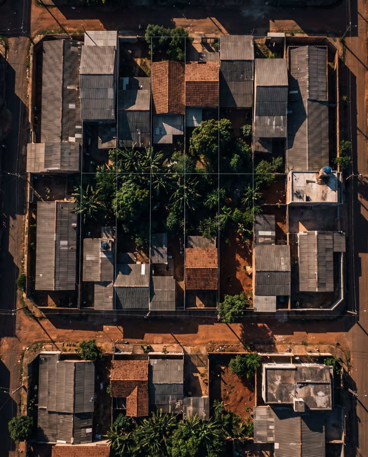 Quadra urbana vista de cima com divisas de lote